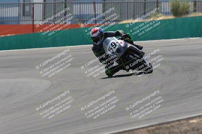 media/Apr-20-2025-AHRMA (Sun) [[393a79c373]]/Race/Group 10/Turn 4b/